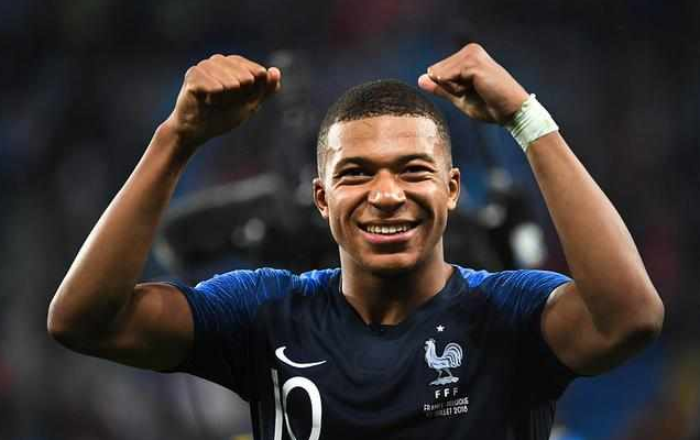 姆巴佩和字母哥很像 姆巴佩和字母哥是什么关系