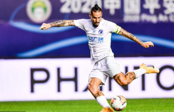 2020赛季中超联赛第9轮河南建业迎战大连人战报 大连人多面开花逆天发挥4-0轻松获胜