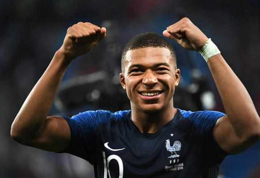 姆巴佩是被内马尔传染新冠的吗 是内马尔害姆巴佩的新冠肺炎的吗