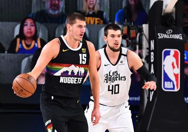 NBA2020季后赛半决赛快船vs掘金比赛 掘金19分逆转快船