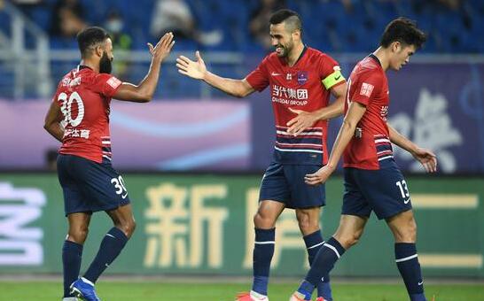2020赛季中超联赛重庆当代对战河北华夏 重庆当代逆天发挥3-1获得胜利