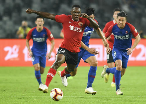 2020赛季中超联赛第11轮河南建业对战深圳佳兆业 郜林破门马里梅开二度深圳3-1获得胜利