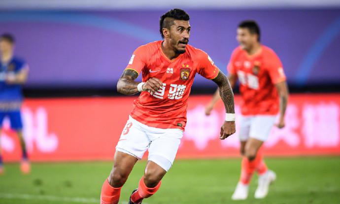 恒大铁人外援保利尼奥 赛季只歇了34分钟