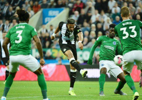 英超2020-2021赛季第二轮纽卡斯尔联vs布莱顿 纽卡斯尔0：3布莱顿