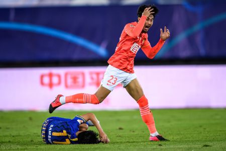 中国足协杯第一轮海申花对战广州富力战报 申花点球战爆冷4-6输给广州富力