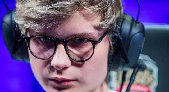 IG下赛季大变样,或将引进LPL第一位白人外援