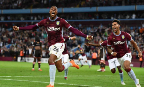 英超2020-2021赛季第二轮阿斯顿维拉vs谢菲尔德联 埃弗顿5：2西布朗维奇