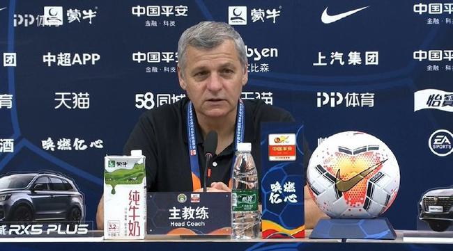 北京国安对战青岛黄海赛后采访 费尔南多迟早会取得进球