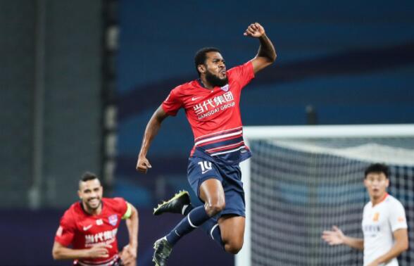 2020中超联赛第12轮重庆当代对战武汉卓尔战报 西里诺打进世界波助重庆1-0获胜