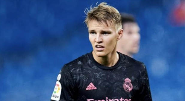 皇马队员被曝染新冠，皇家社会恐也跟着遭殃