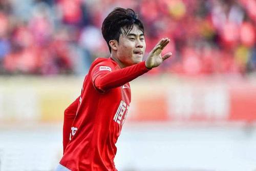 广州恒大朴志洙个人资料 朴志洙详细资料 身价 数据