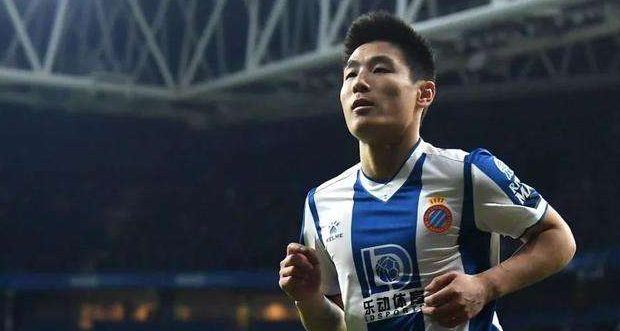 武磊穿几号球衣 武磊在西办牙人穿几号球衣