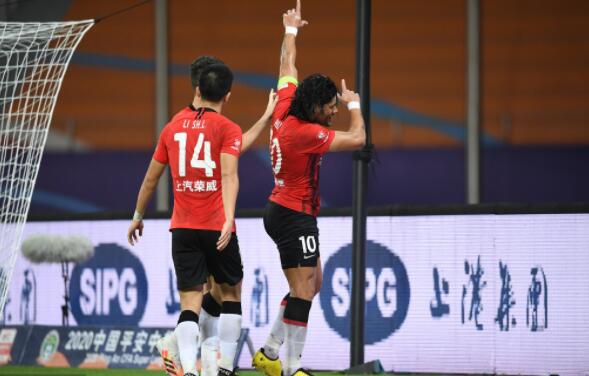 2020赛季中超联赛第13轮上海上港对阵北京国安战报 胡尔克点球获胜1-0战胜北京国安