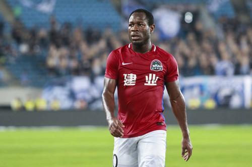 河南建业外援巴索戈个人资料 克里斯蒂安·巴索戈职业生涯