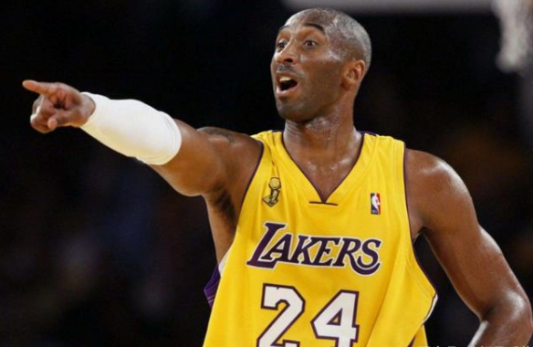 湖人时隔多年再次斩获冠军，老板第一时间致敬科比