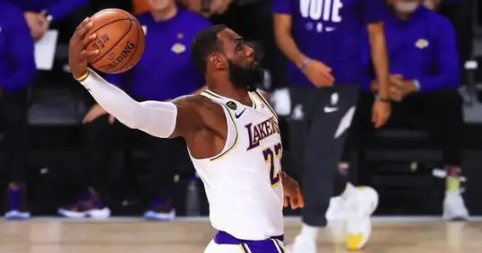 詹姆斯历史地位：现役世界第一人，想做历史第一人还差点东西