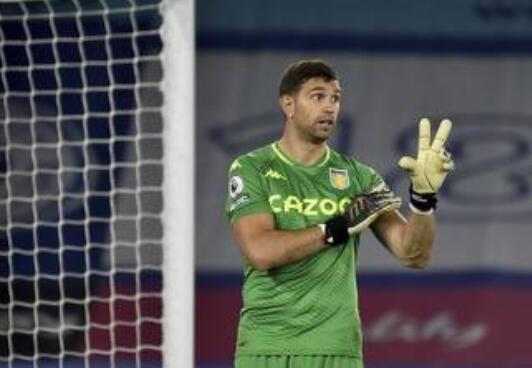 2020/21赛季英超第5轮莱斯特城对战维拉战报 巴克利世界波绝杀莱斯特城