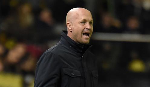 深圳佳兆业赛前发布会 克鲁伊夫表示与泰达的比赛会拖延时间