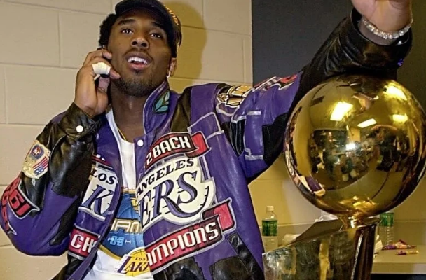 科比天价战靴九双可买一套房，不是很懂鞋圈文化