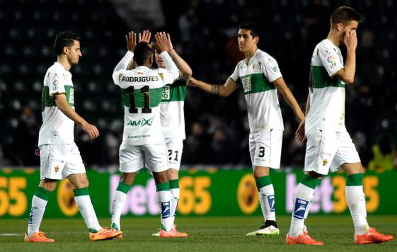 2020/21赛季西甲第7轮埃尔切对瓦伦西亚战报