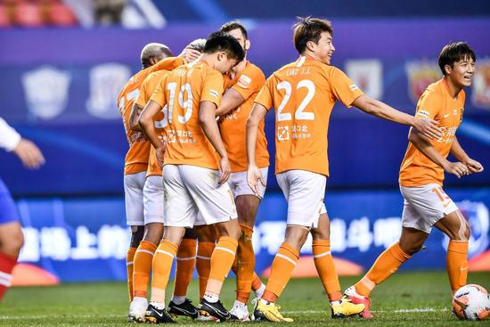 2020中超联赛第17轮武汉卓尔对战青岛黄海青港战报 卡里索梅开二度助卓尔2-1战胜黄海