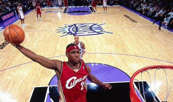 詹姆斯十七周年纪念，詹皇一路走来不能被复制