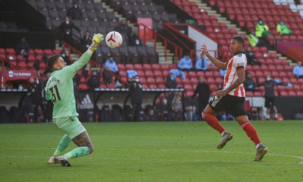 2020/21赛季英超第7轮曼城对阵谢联 沃克尔轻松进球助曼城1-0小胜