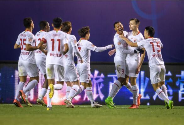 中超第18轮保级组石家庄永昌对阵深圳佳兆业 双方2-2战平深圳成功保级