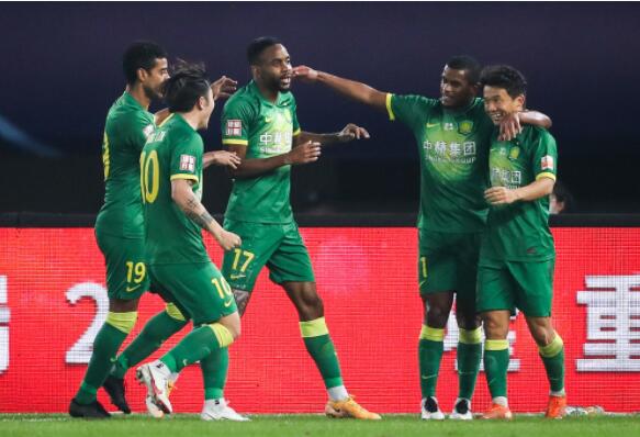 2020赛季中超联赛季殿军上海上港对阵北京国安 巴坎布池忠国助国安2-1获胜