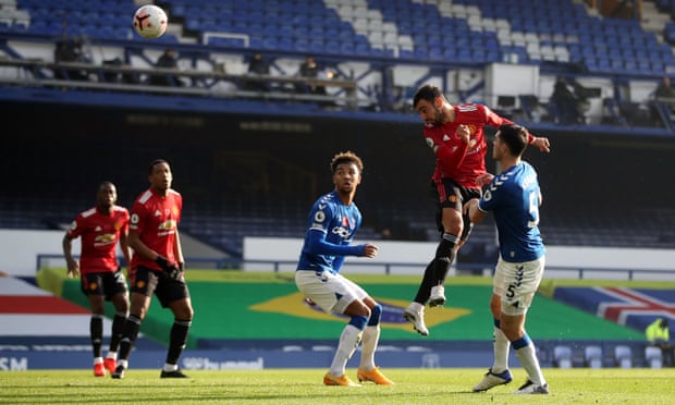 2020/21赛季英超第8轮曼联对阵埃弗顿 B费2球1助攻助曼联3-1获胜