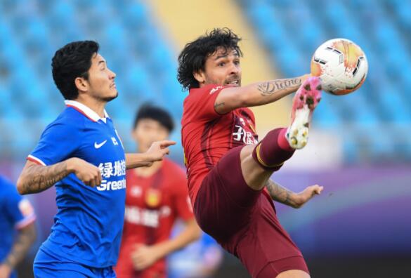 2020中超联赛第20轮河北华夏幸福对阵上海绿地申花 彭欣力点球绝杀上海申花1-0获胜