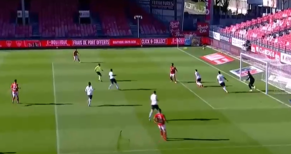 2020/21赛季法甲第10轮布雷斯特对里尔战报