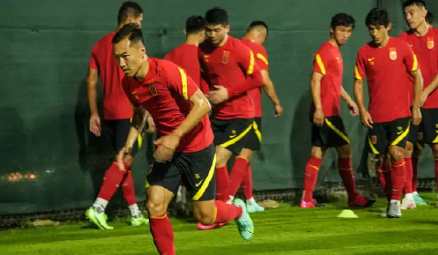 国足12强分组情况