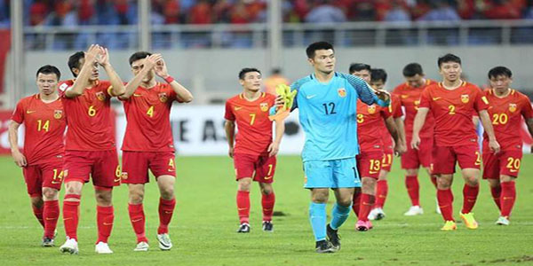 中国男足世界排名