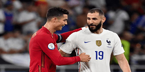 C罗本泽马交换球衣