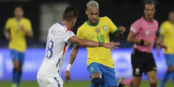 巴西队1比0胜智利队晋级四强