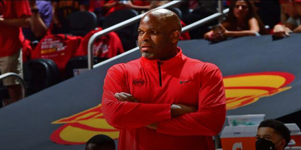 麦克米兰正式成为老鹰主教练