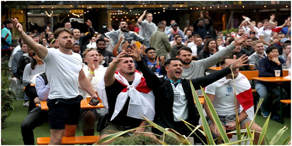 欧洲杯决赛夜之前 英格兰酒吧当晚延长营业