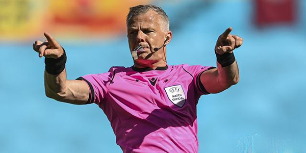 欧洲杯决赛主裁判是谁