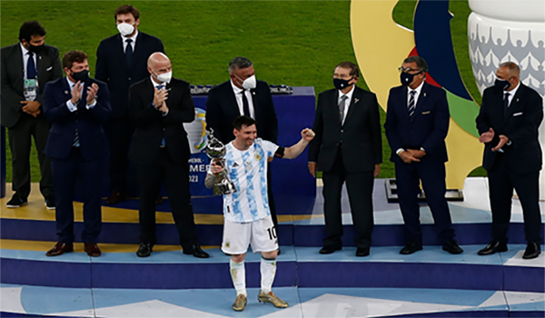 梅西获得美洲杯金靴奖＋MVP