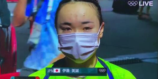 孙颖莎打哭伊藤美诚