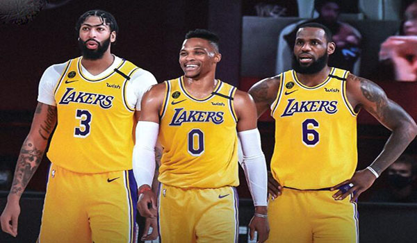 威少加盟湖人年薪