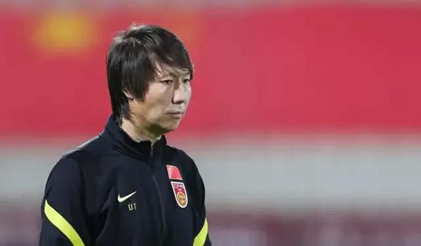 12强国足集训名单