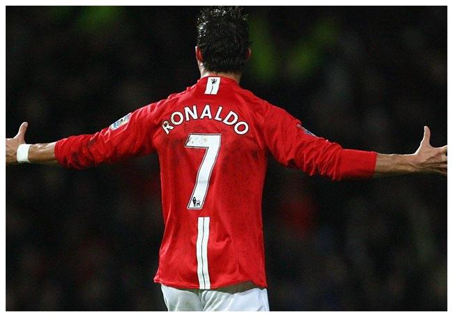 曼联7号现在是谁