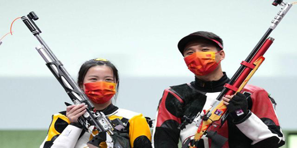 杨倩杨皓然夺全运会射击金牌