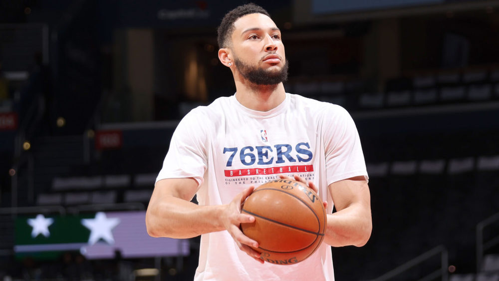 西蒙斯参加76人训练