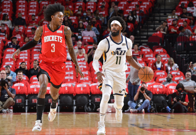 7人上双 爵士122-91大胜火箭