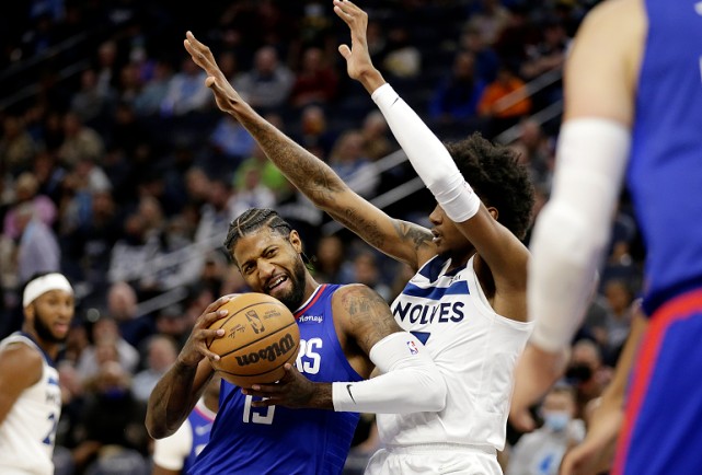 快船21三分射杀森林狼 森林狼遭遇3连败