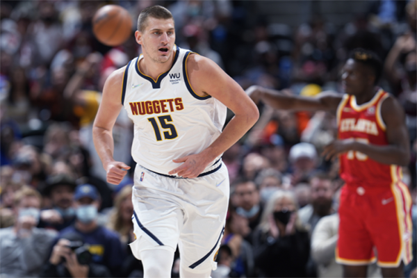 约基奇禁赛复出22＋19＋10！掘金送老鹰6连败