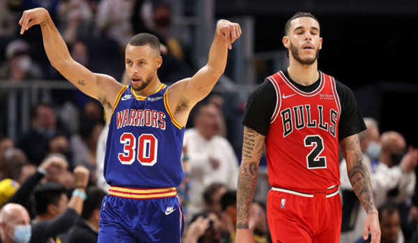 库里常规赛+季后赛命中三分总数历史第一